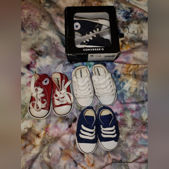 Converse Bundle